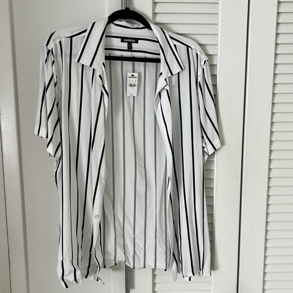 Men’s Express button down